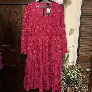 NWT Torrid Magenta star patterned dress